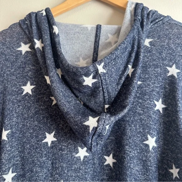 Lucky Brand Star Print Cardigan with Hood, Blue and White, Women’s Size L - Picture 10 of 11